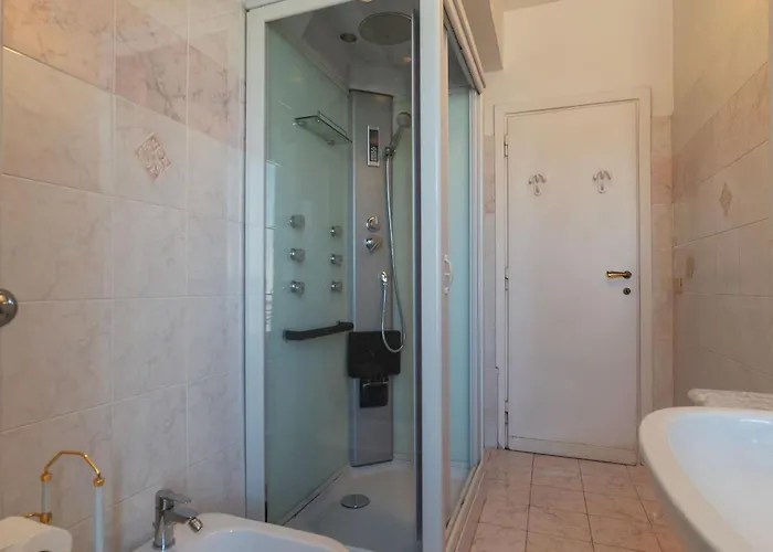 Guesthost - La Rosa Di Trastevere Apartment Rom